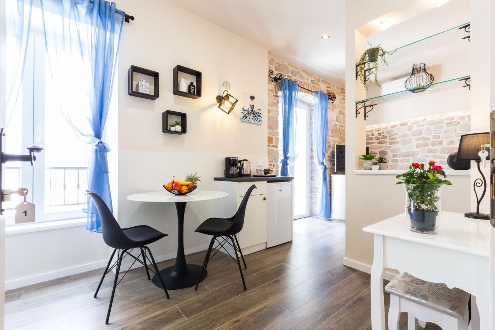 זאדאר Angie Central Rooms חדר תמונה
